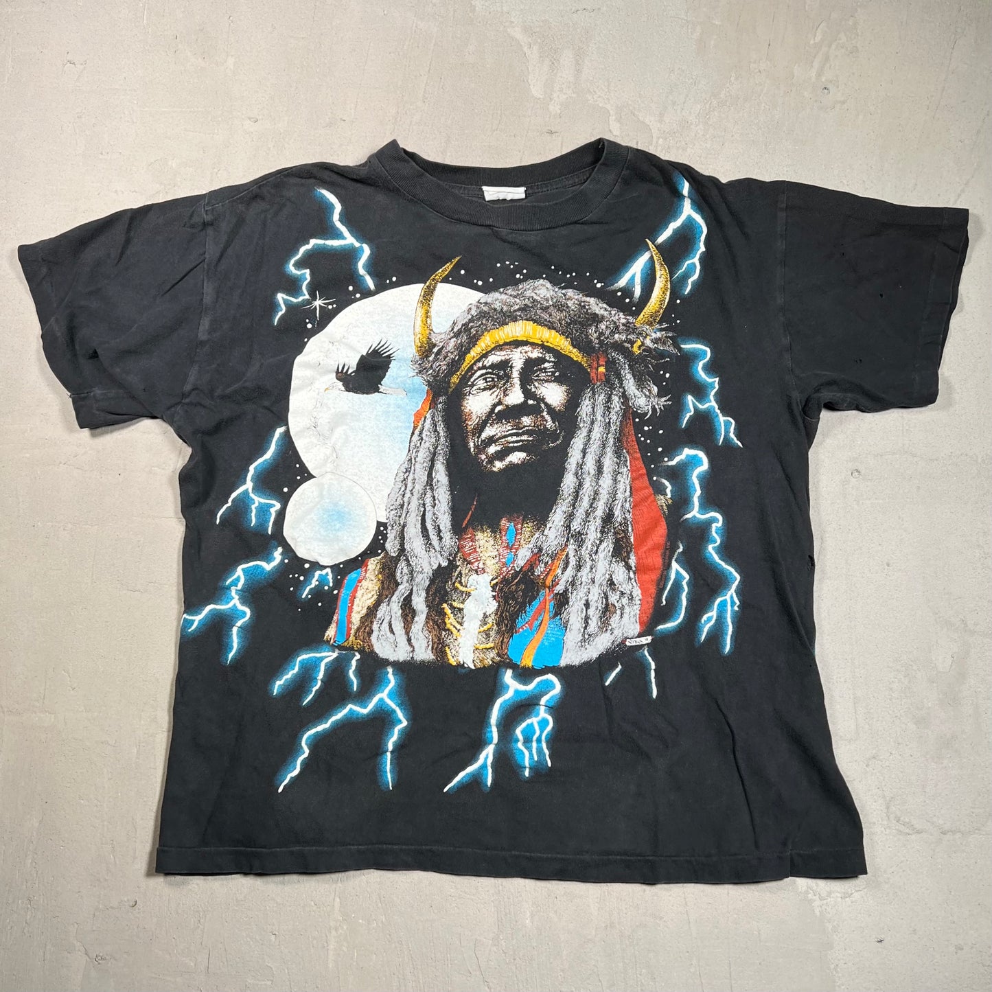 1990s American Thunder Native American Black Tee Size Large USED v17692
