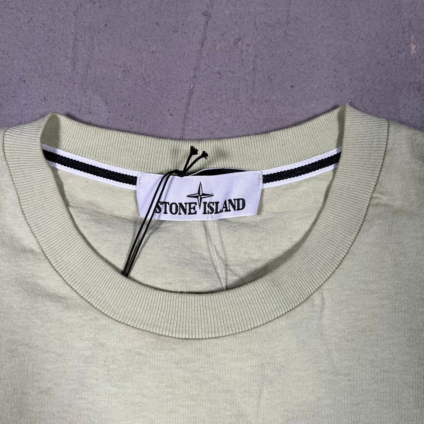 Stone Island Light Green Tee Size Small NEW x17076