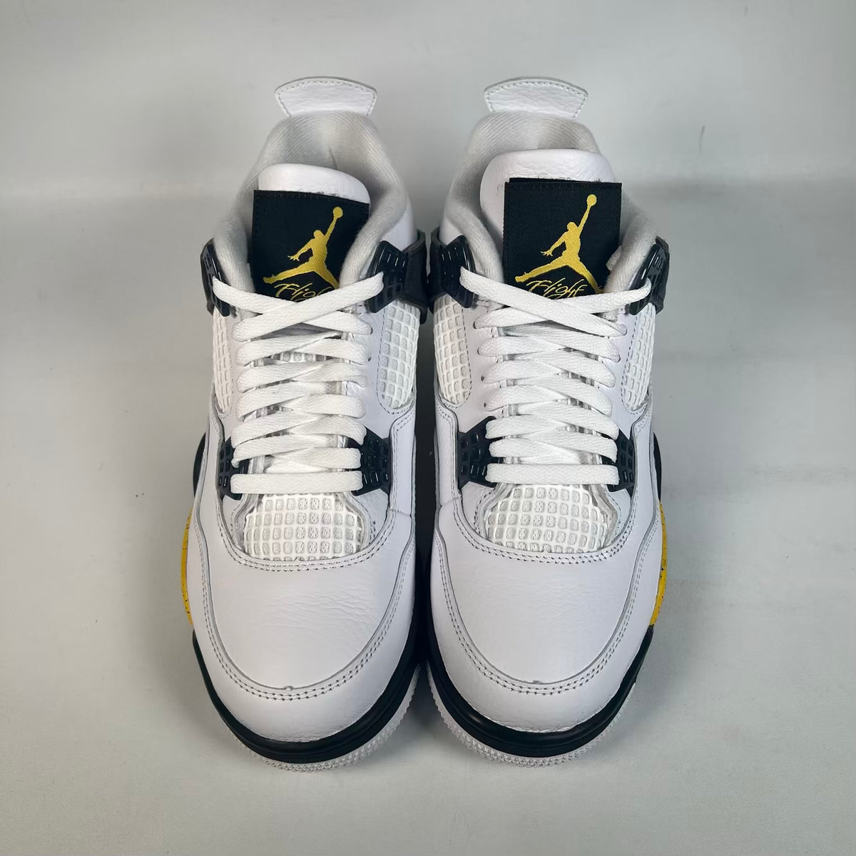 Jordan 4 Rare Air Tour Yellow (2026) Size 8 NEW s23393