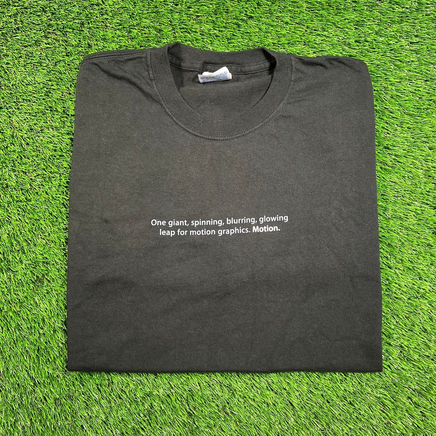 Y2K Apple Motion Graphics Black Promo Tee Size Large USED v18328