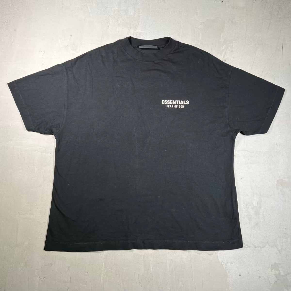 Fear of God FOG Essentials Black Tee Size Small USED x18848