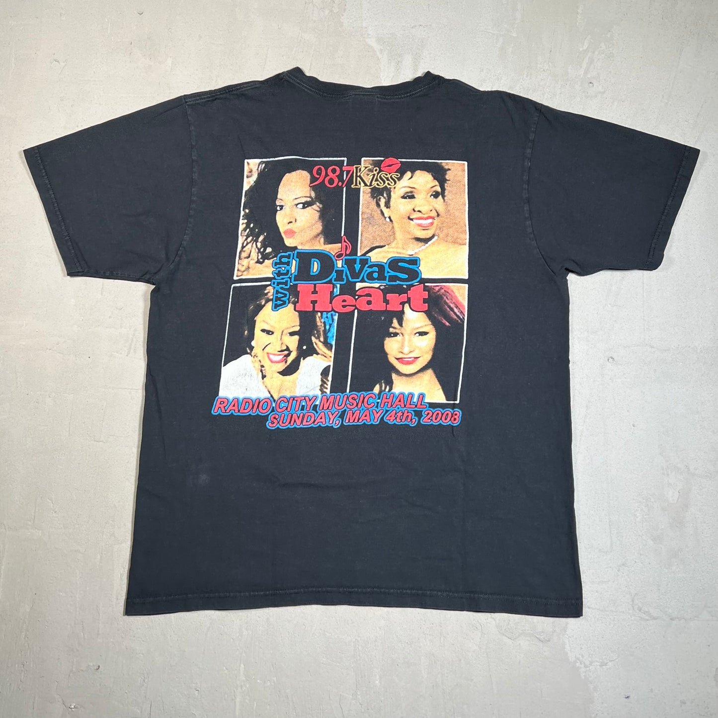 2008 98.7 KissFM "Divas" Black Tee Size Large USED v19567