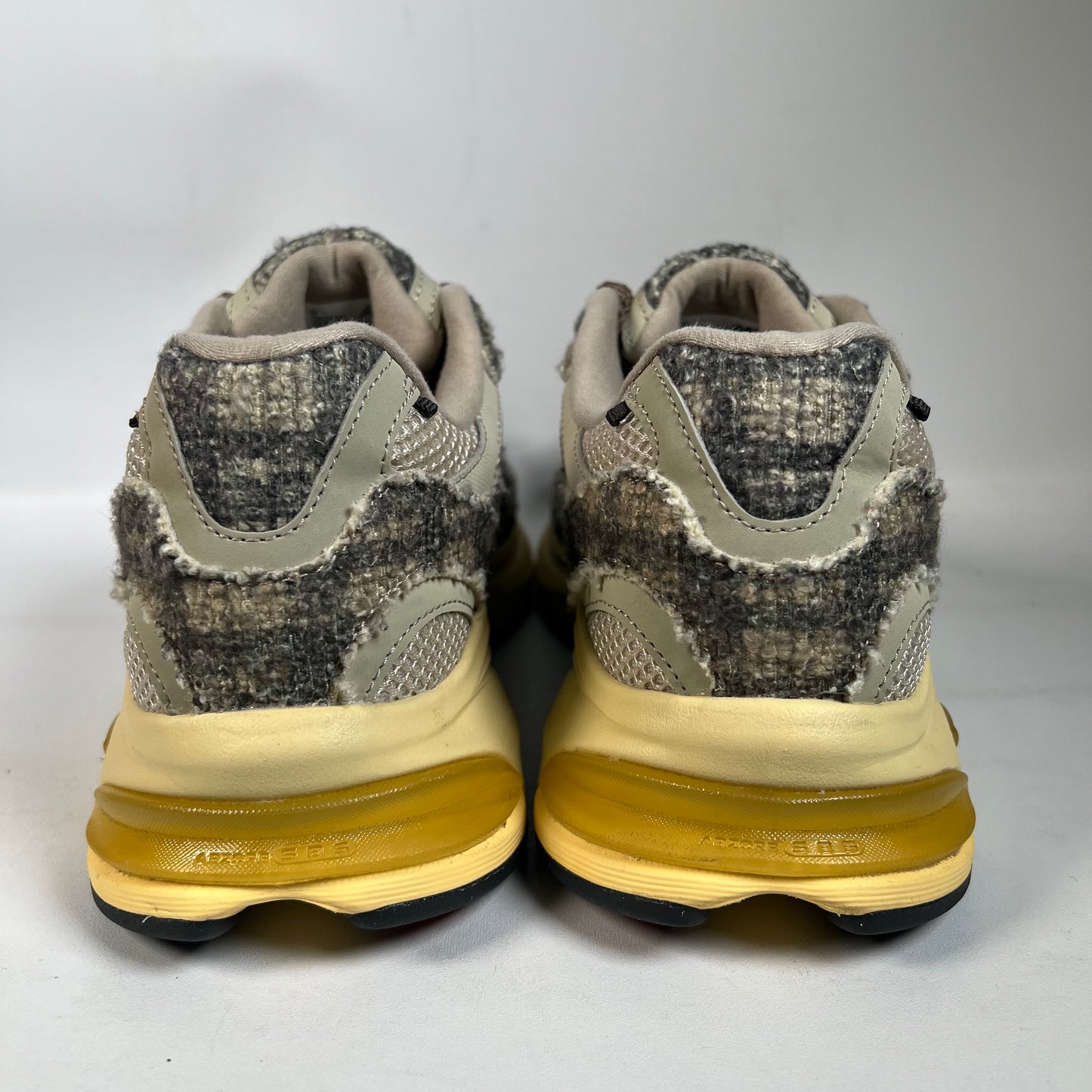 New Balance 2010 Joe Freshgoods Bag Lady (2025) Size 11 USED s22110