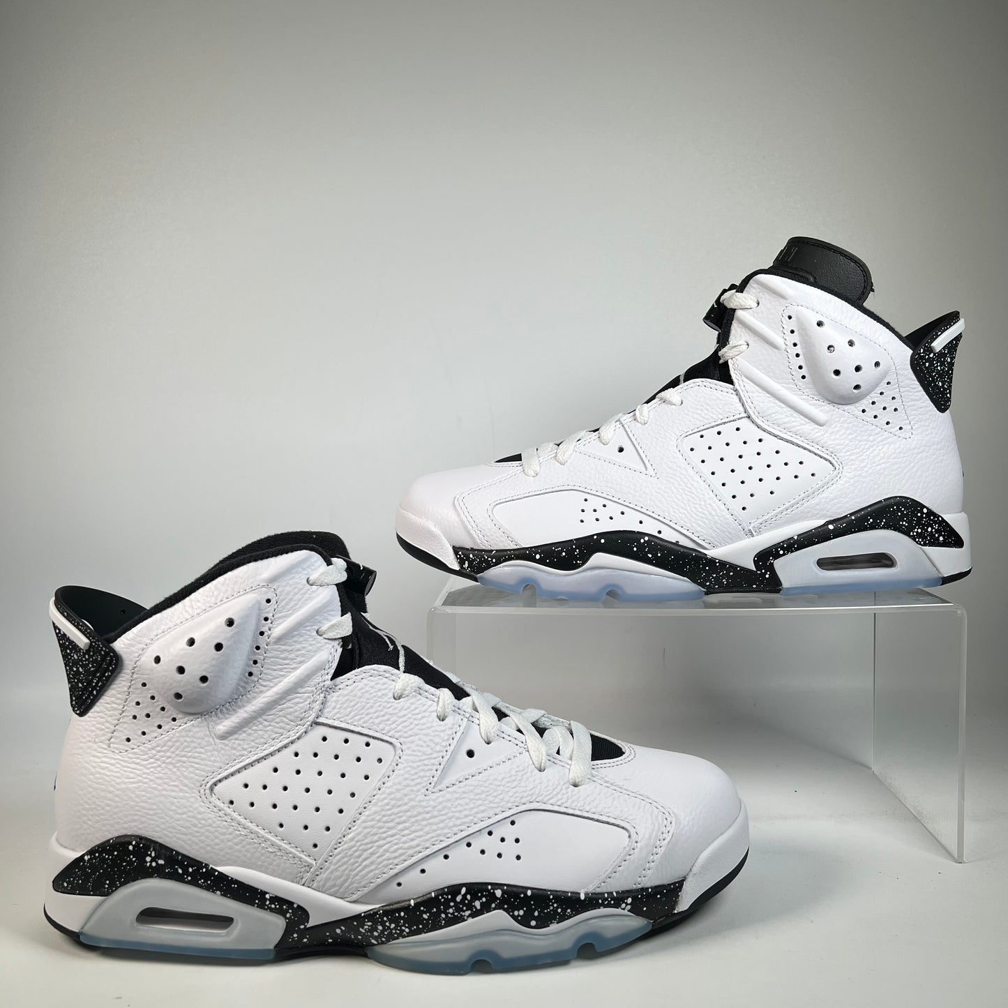 Jordan 6 Reverse Oreo (2024) Size 10.5 NEW s21649