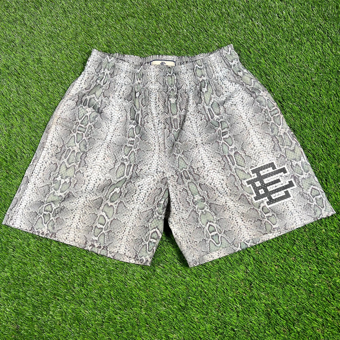 Eric Emanuel Black Logo/Snakeskin Shorts Size Small USED x14691