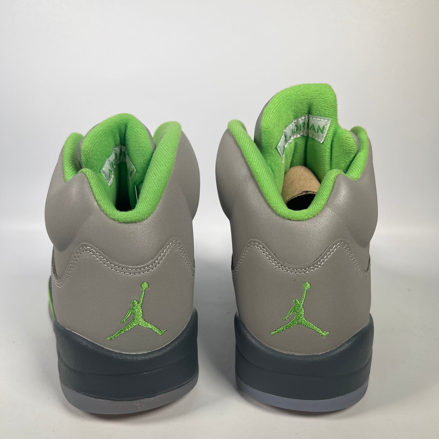 Jordan 5 Green Bean (2022) Size 9 NEW s18809