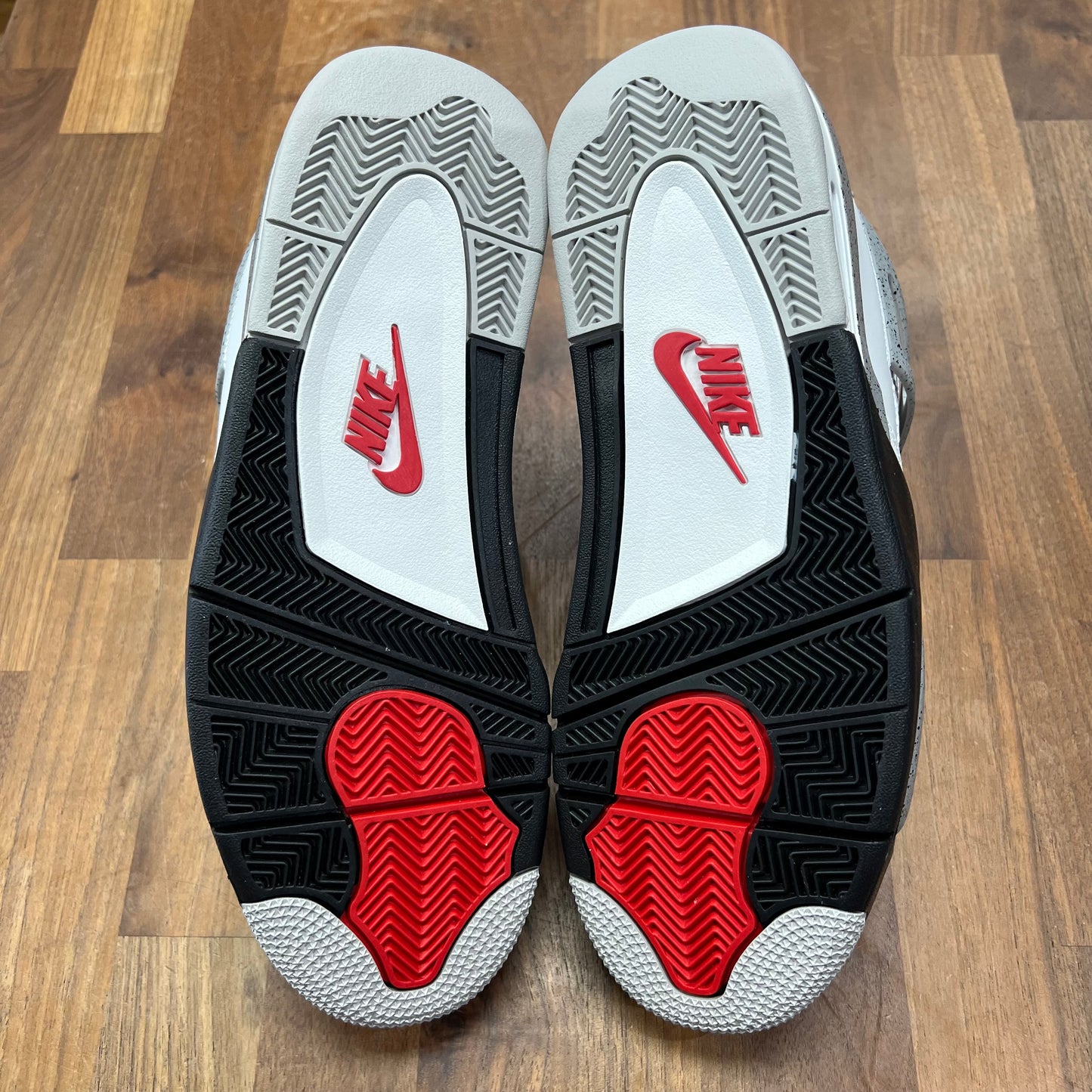 Jordan 4 White Cement (2025) Size 11.5 NEW s16441