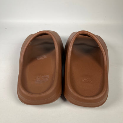 Yeezy Slide Flax Size 4 NEW s13556