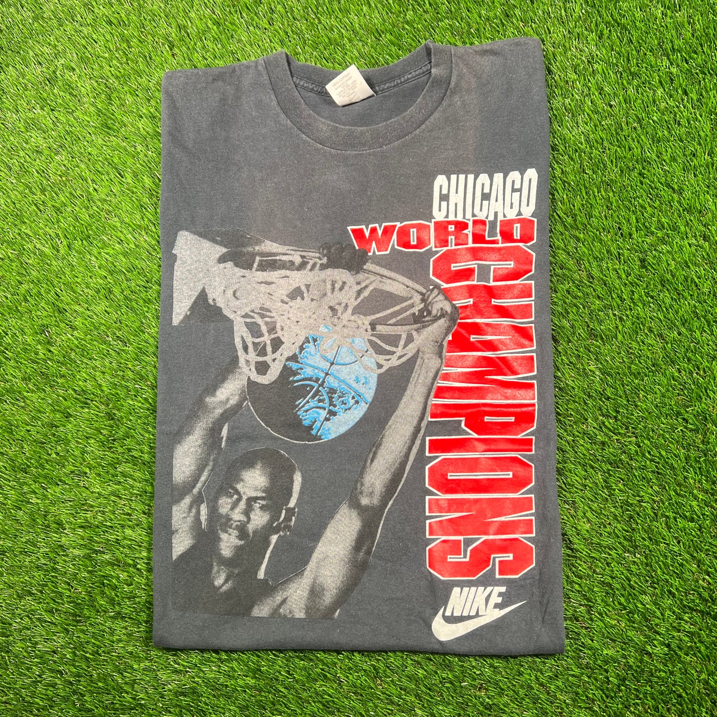 1990s Nike Jordan Chicago World Champs Dunking Washed Grey Tee Size Medium USED v18735