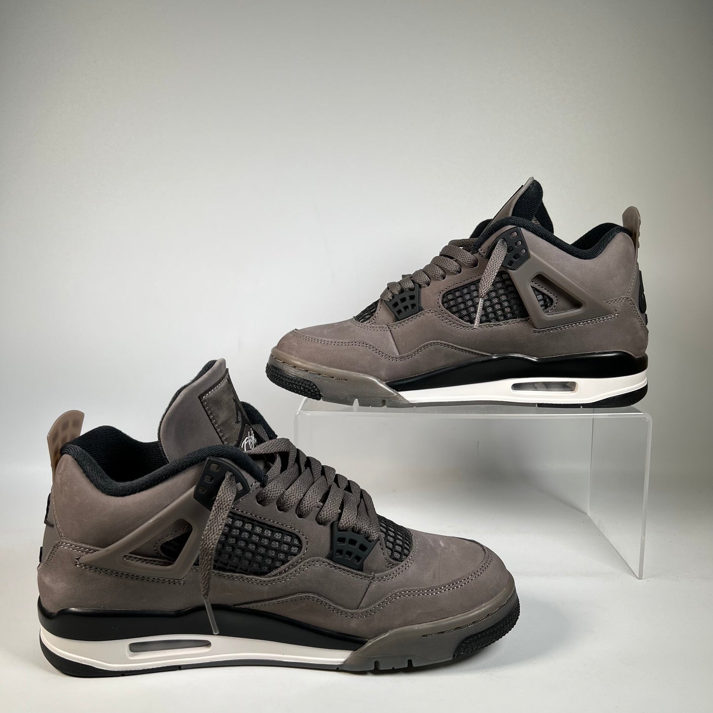 Jordan 4 Cave Stone (2025) Size 9 USED s22191