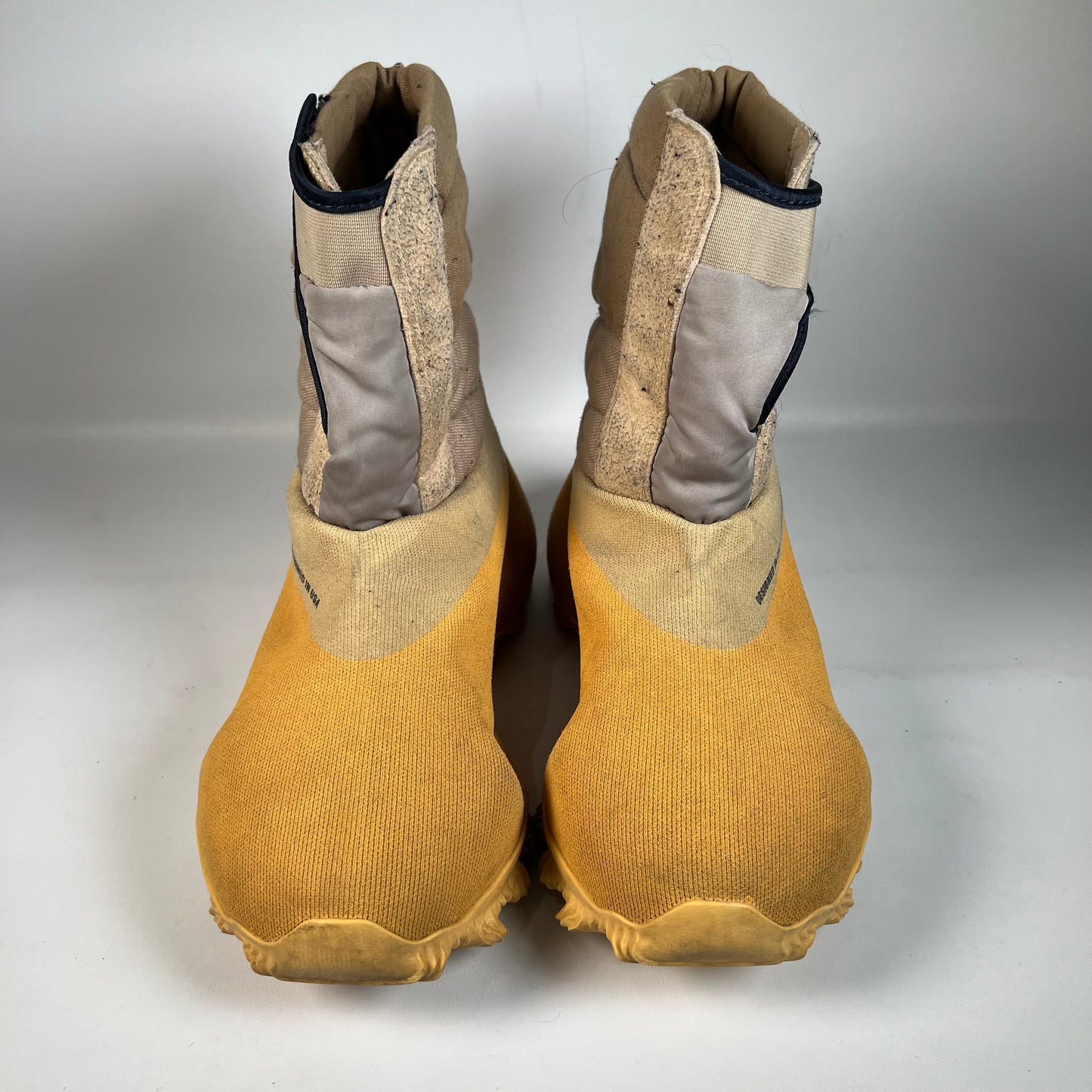 Yeezy Knit Boot Sulfur (2021) Size 8 USED s21878