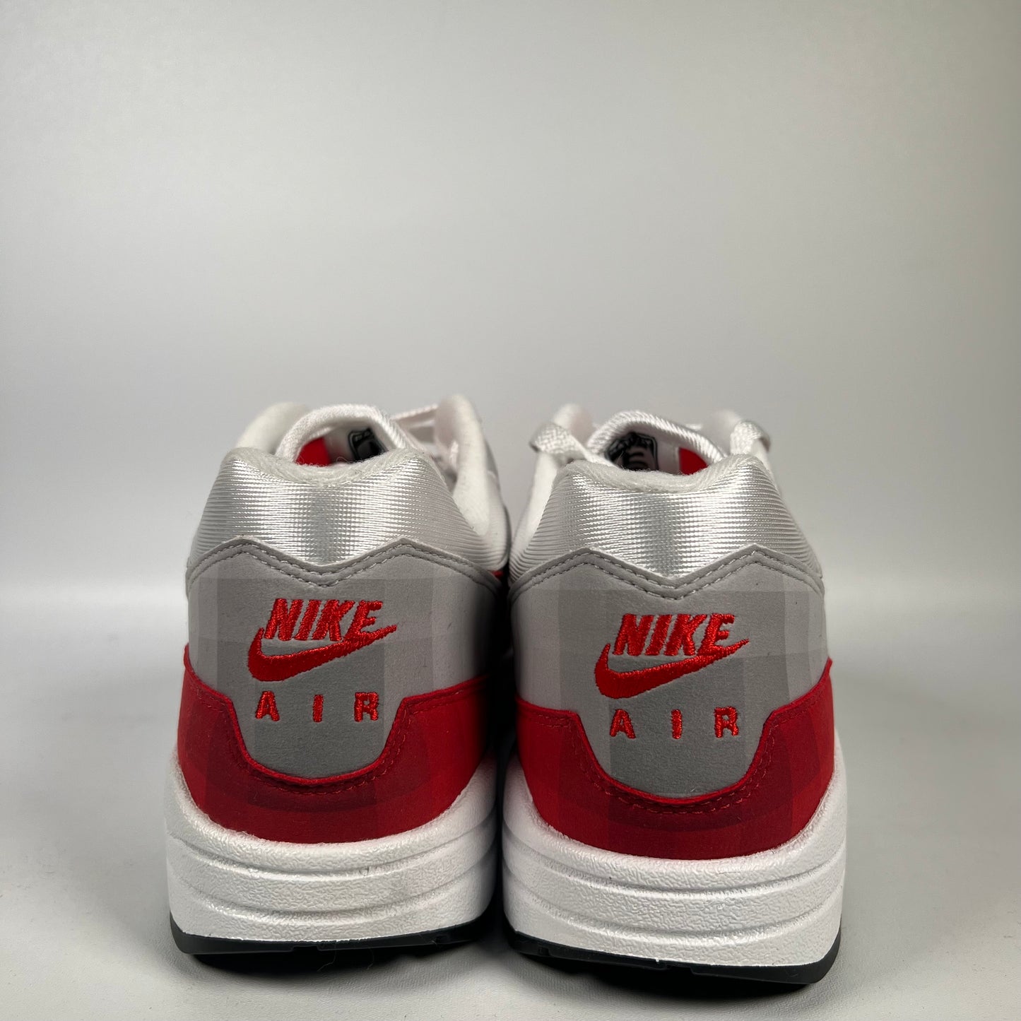 Nike Air Max 1 .SWOOSH Low Poly Size 9 New S15327