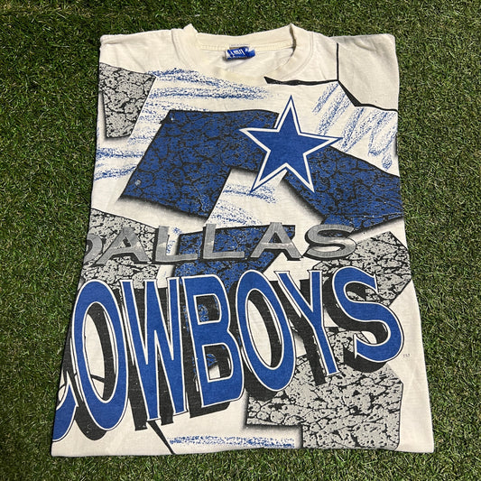 1995 Dallas Cowboys All Out Fan Tag AOP White Tee Size Medium USED v16313