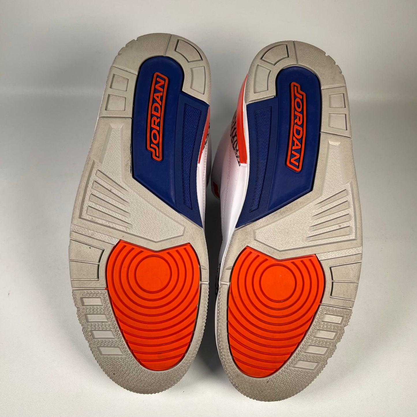 Jordan 3 Knicks (2019) Size 11 USED s19594