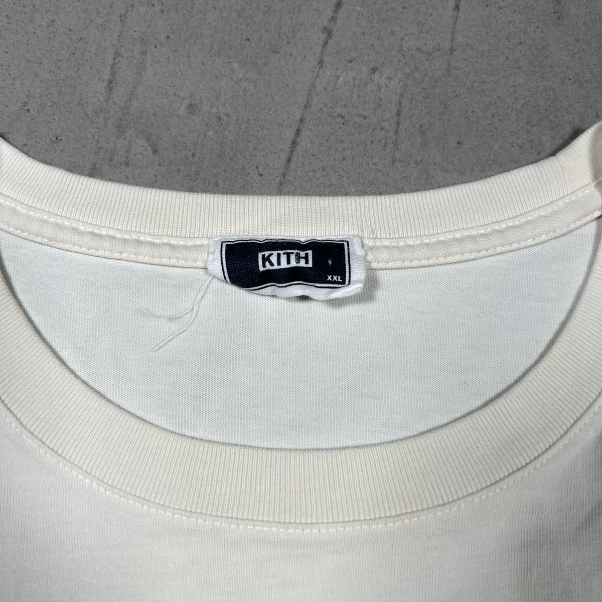 Kith and Kin "K" Floral Logo Tee Beige Size XXL USED x18379