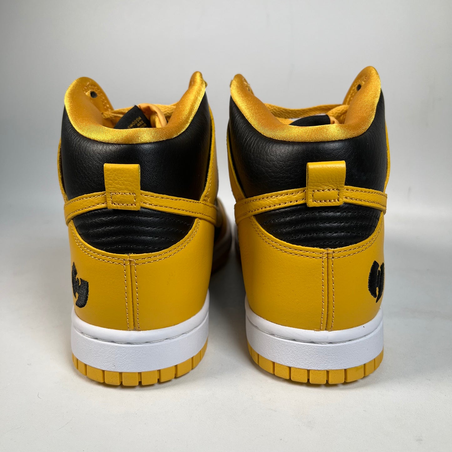 Nike SB Dunk High Wu Tang (2024) Size 8.5 NEW s21397