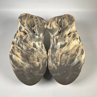 Yeezy Foam Runner MXT Moon Gray (2021) Size 8 USED s19219