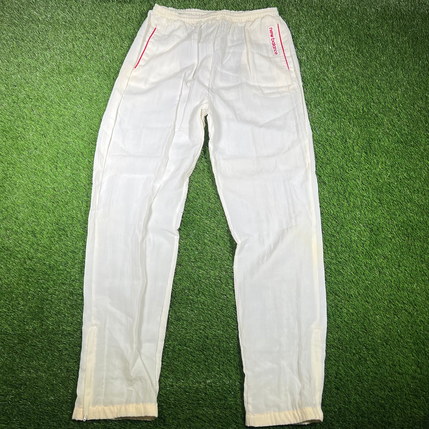 1990s New Balance White Nylon Track Pants Size Large USED v17028