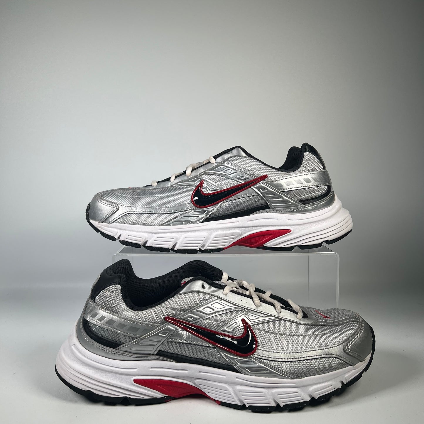 Nike Initiator Metallic Silver Red (2023) Size 12 USED s19492