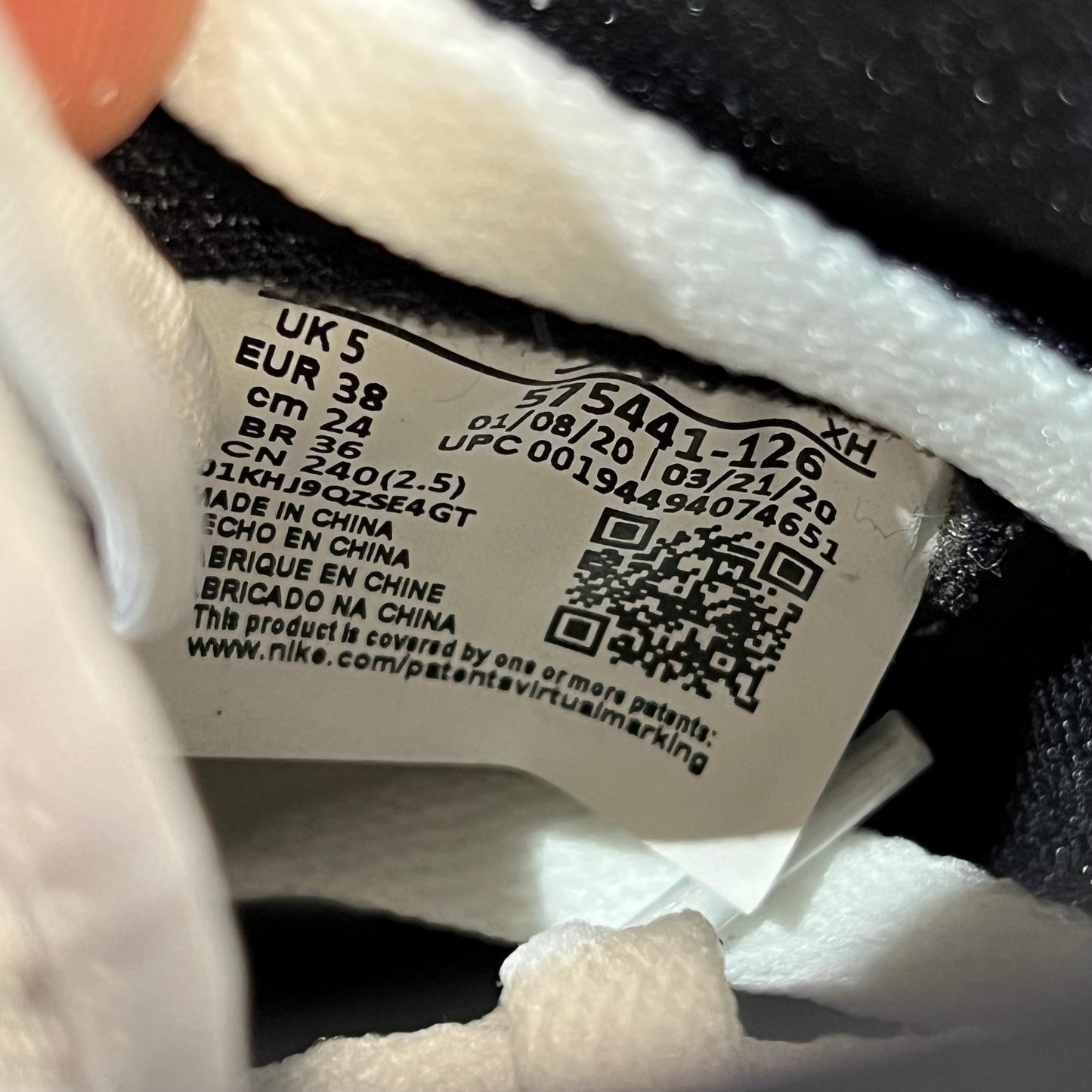 Jordan 1 High Light Smoke Grey (2020) Size 5.5y USED s19517