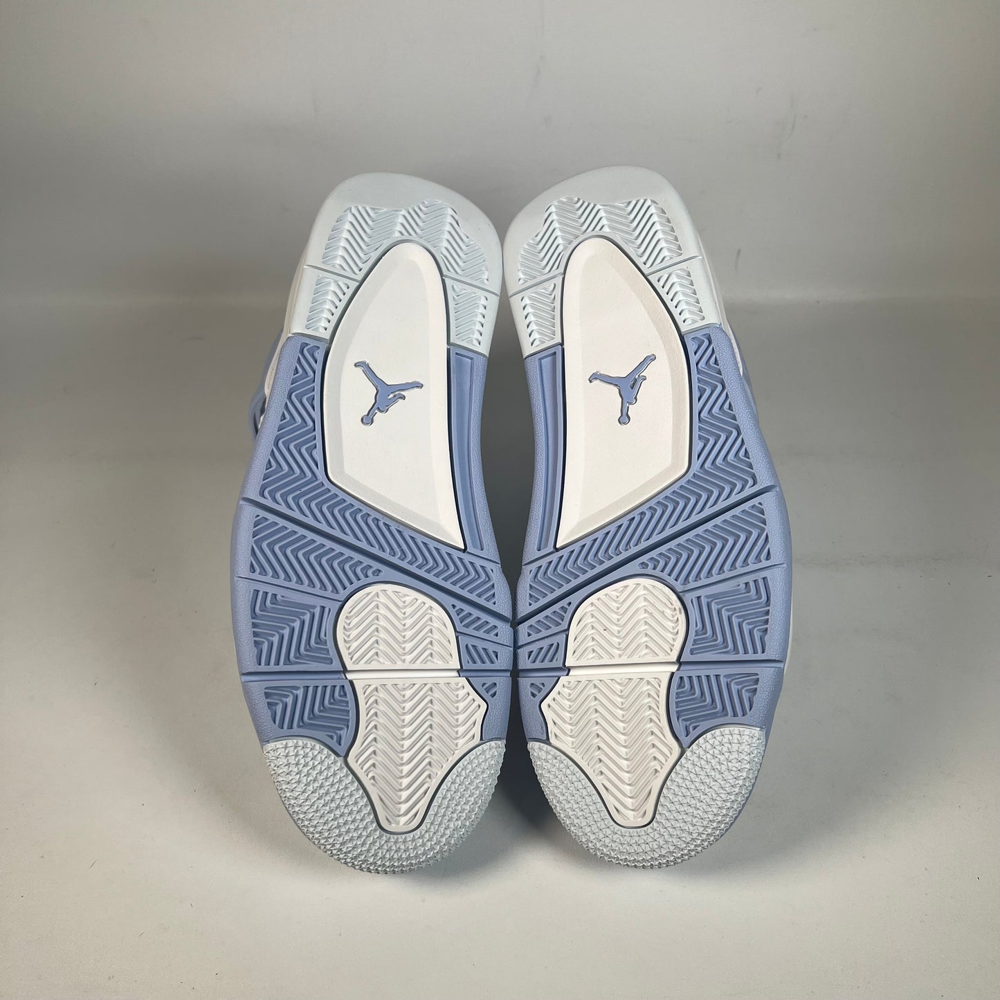 Jordan 4 Forget Me Not (2025) Size 8.5M/10W Size 8.5 NEW s22211