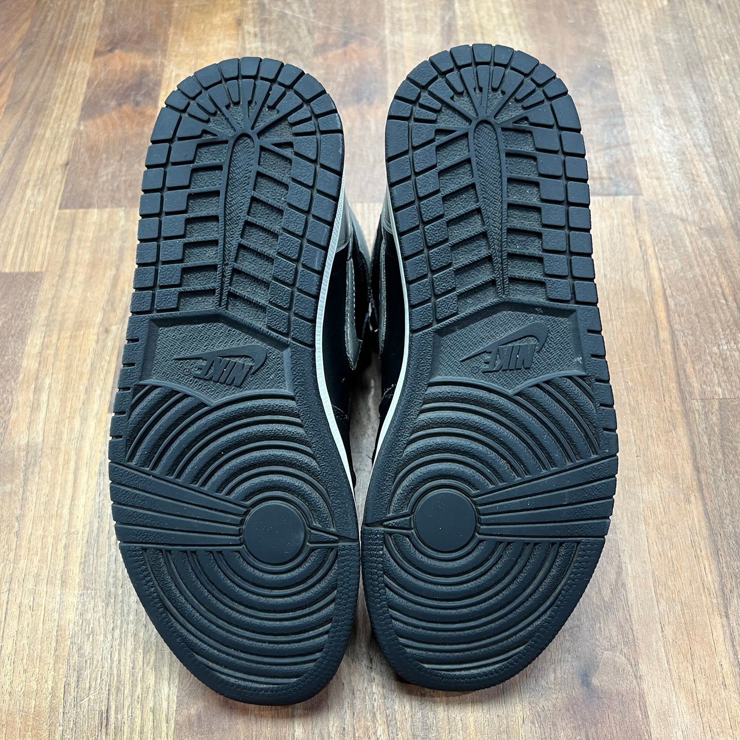 Jordan 1 Shadow (2018) Size 8 USED s17085