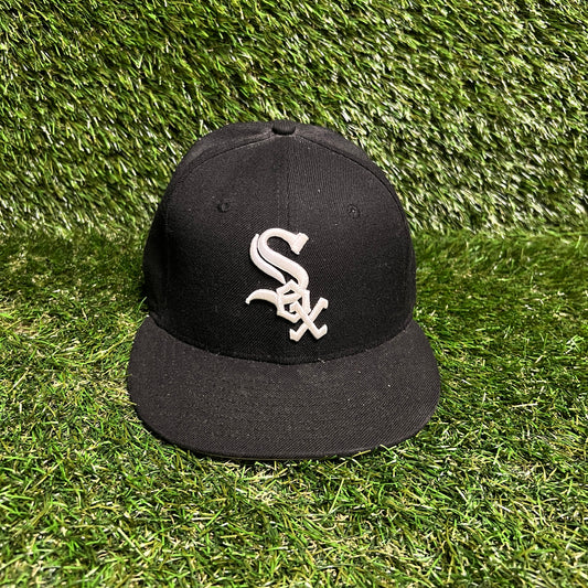 New Era Chicago White Sox White Logo Black Hat Size 7 1/2 USED v16002