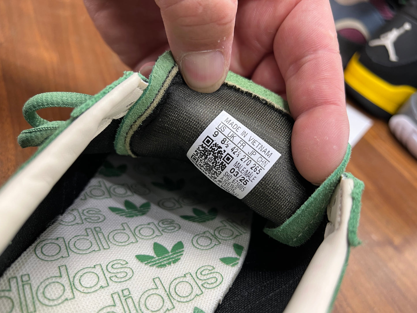 Adidas Handball Spezial Preloved Green (2024) Size 9 NEW s21452
