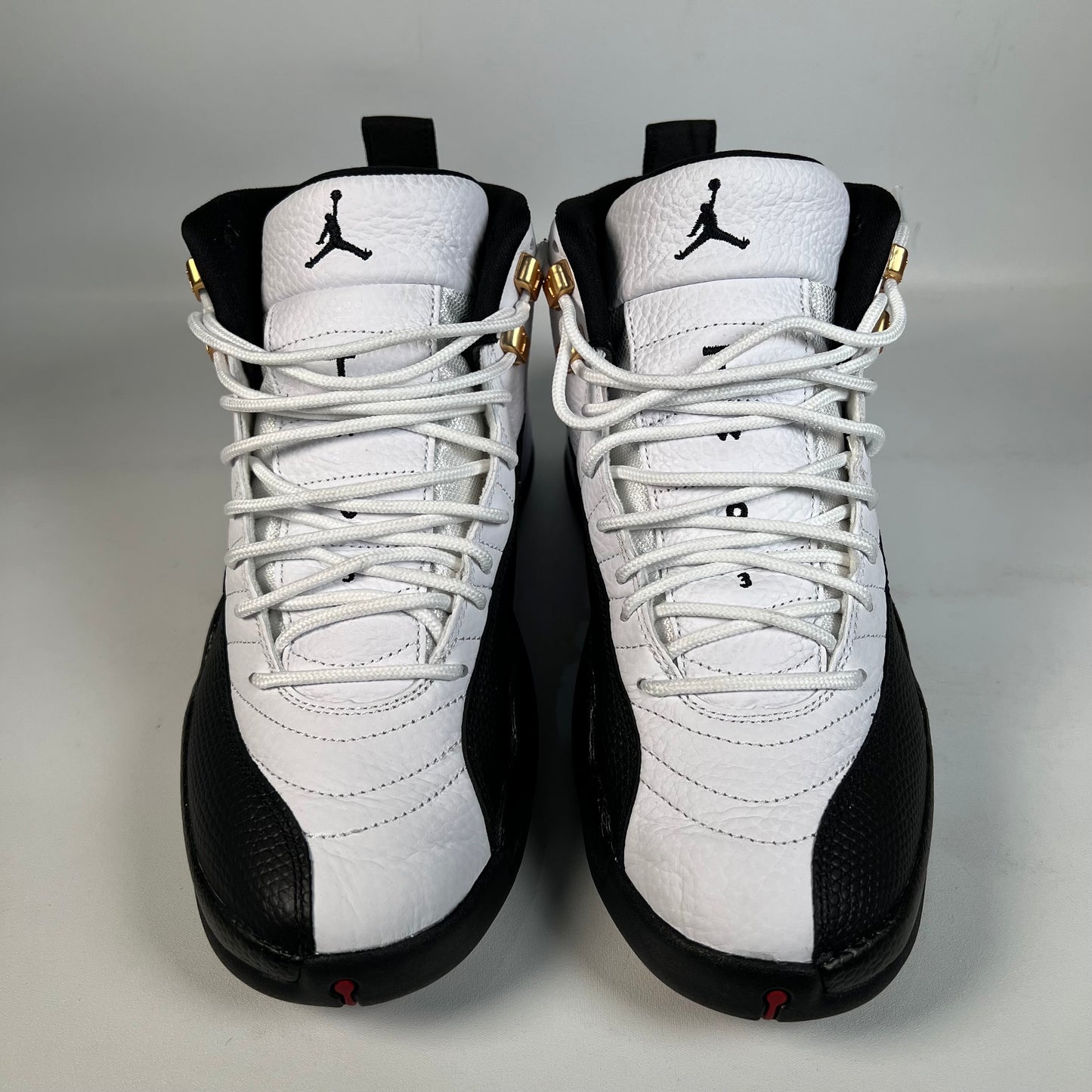 Jordan 12 Taxi (2025) Size 9 USED s22193