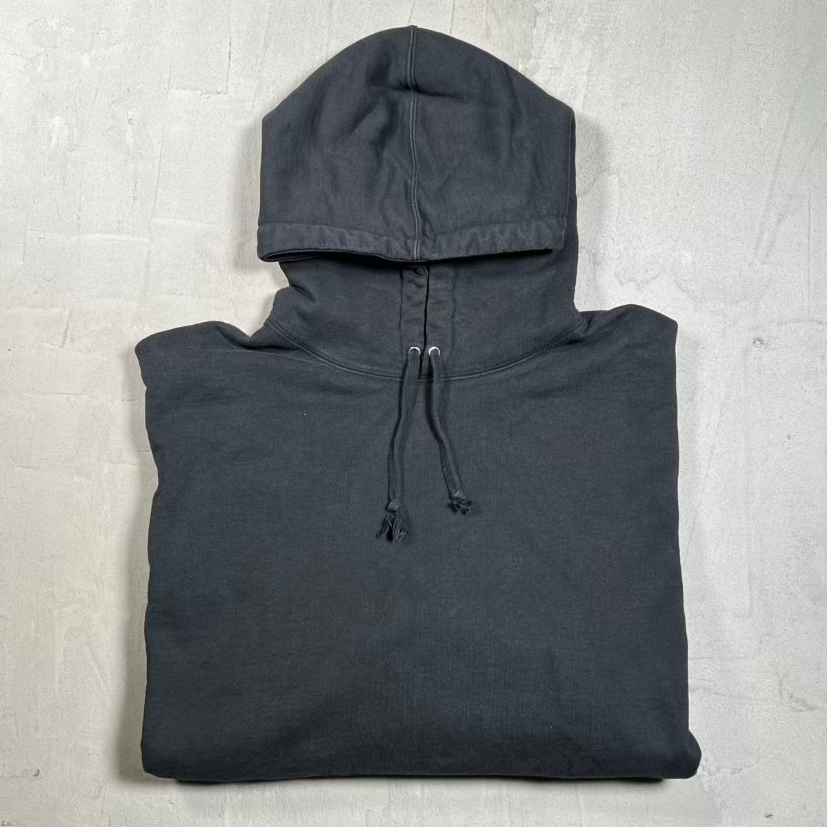 Supreme Beaded Hoodie Black (2022) Size Medium USED x18785