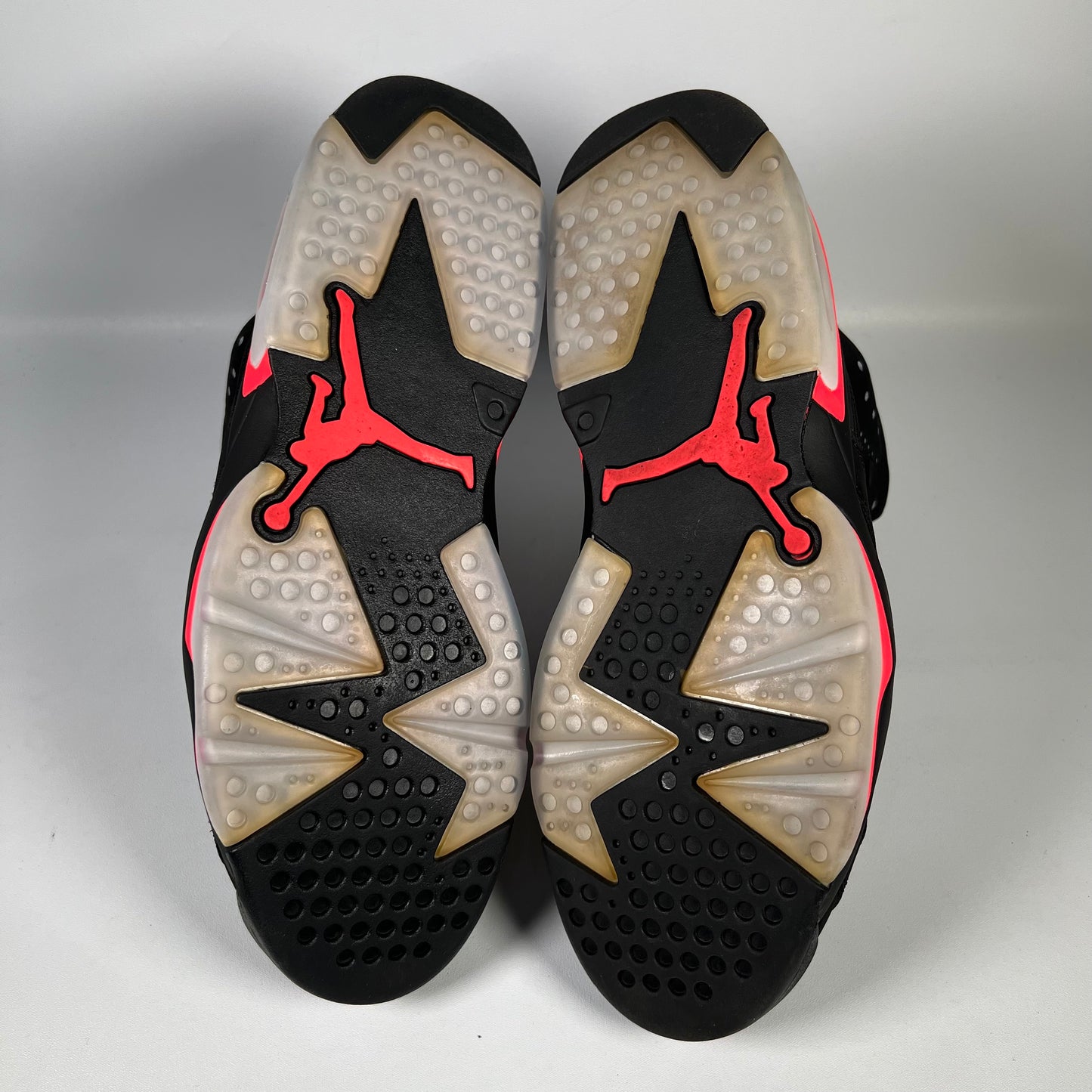 Jordan 6 Infrared Black (2014) Size 11 USED s19163