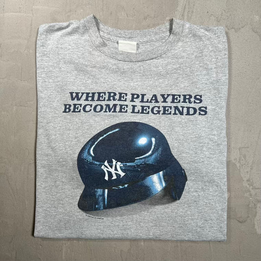 2007 Yankees Where Players Become Legends Helmet Grey Tee Size Large USED v20096
