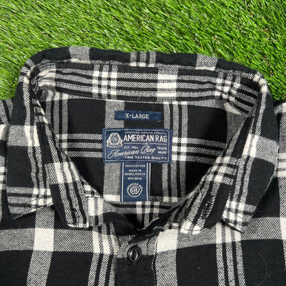 American Rag Black Flannel Button Up Shirt Size XL USED v17405