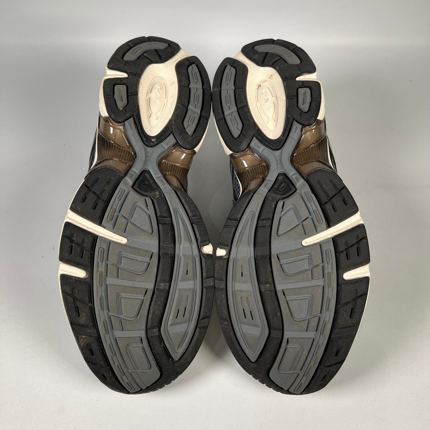 Asics Gel-1130 Steel Grey Black (2025) Size 9 USED s19872