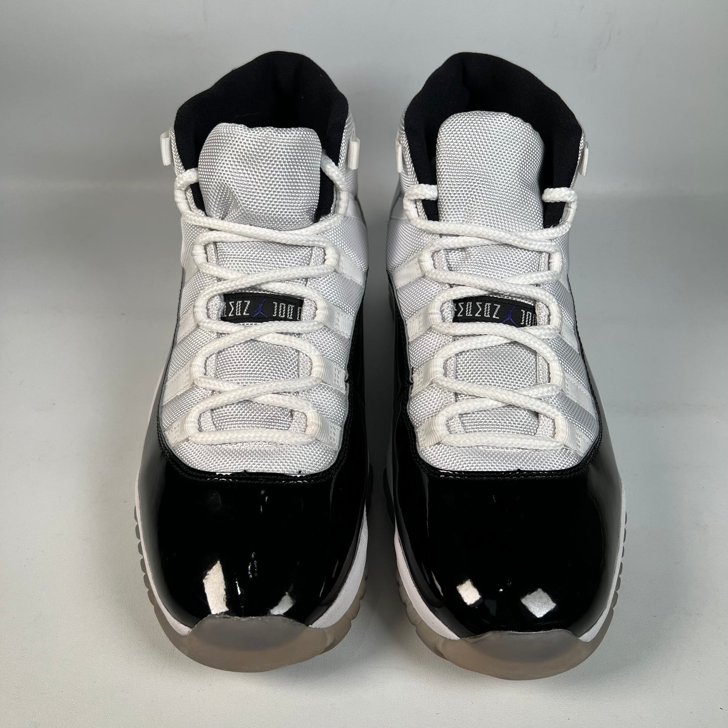 Jordan 11 Concord (2018) Size 10.5 USED s21950