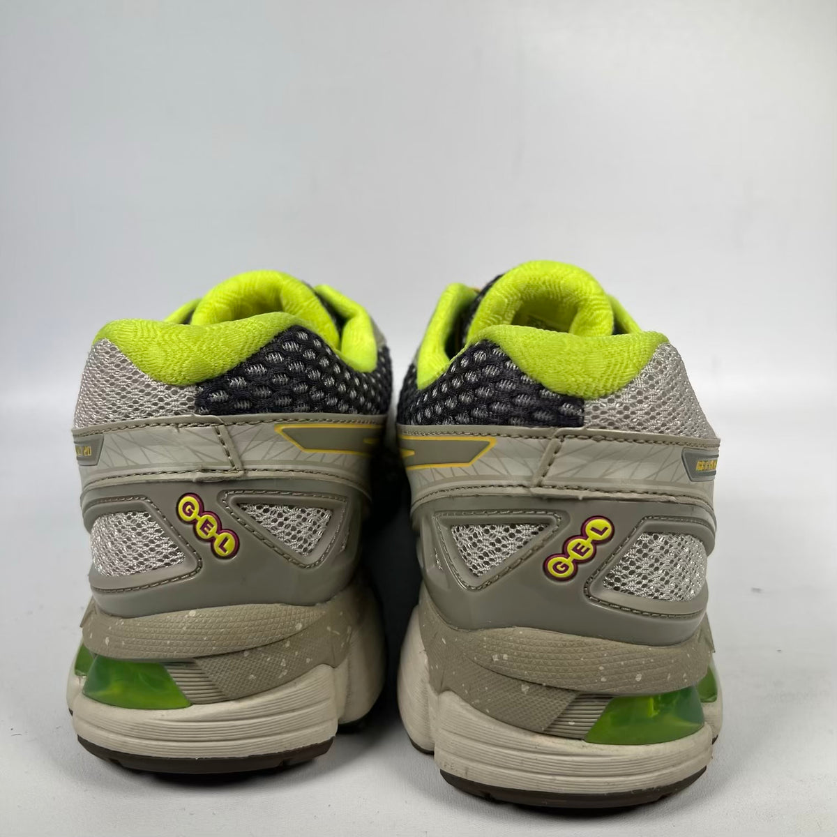 ASICS Gel Kayano 20 Bodega Small Wins Add Up (2024) Size 9 USED s23814