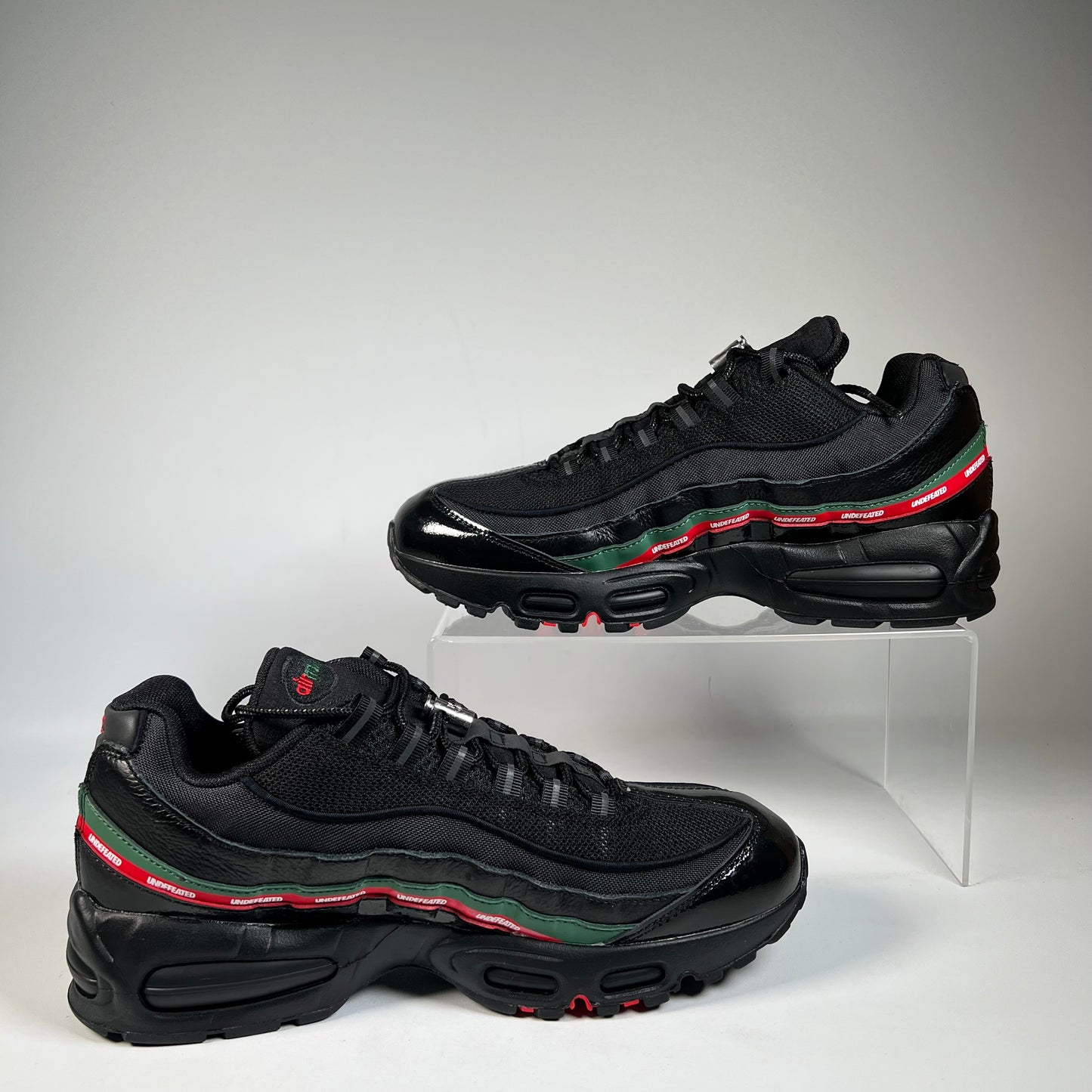 Nike Air Max 95 Undefeated Black (2025) Size 9.5 USED s22163