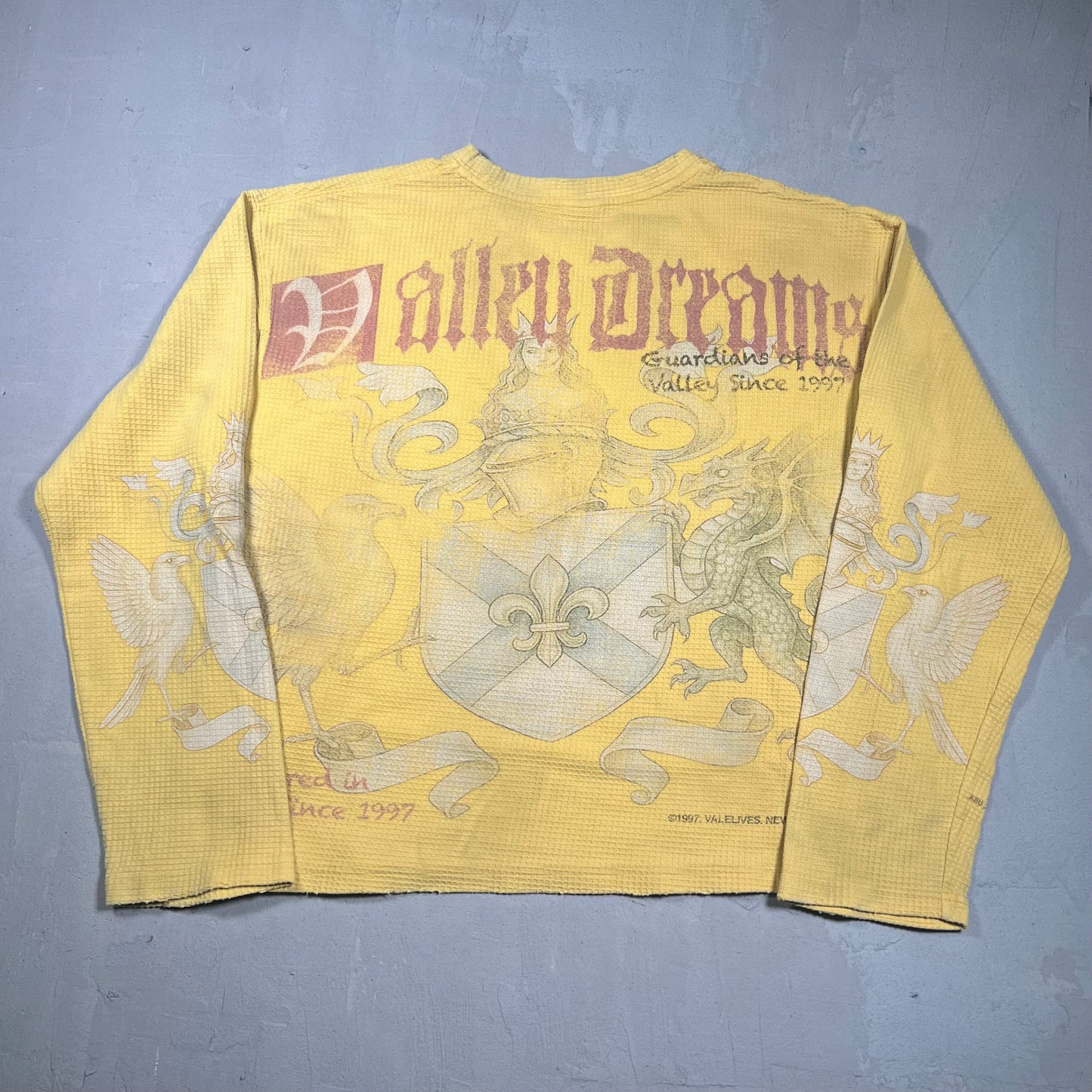 Vale Celestial Yellow Thermal Longsleeve Size XL USED x17382