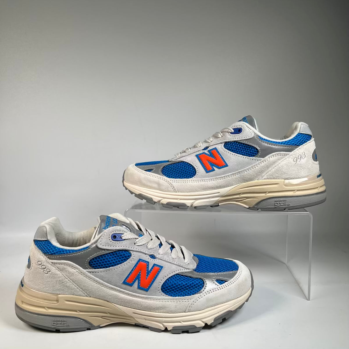 New Balance 993 Kith MSG Ancient Scroll (2025) Size 9 USED s23542