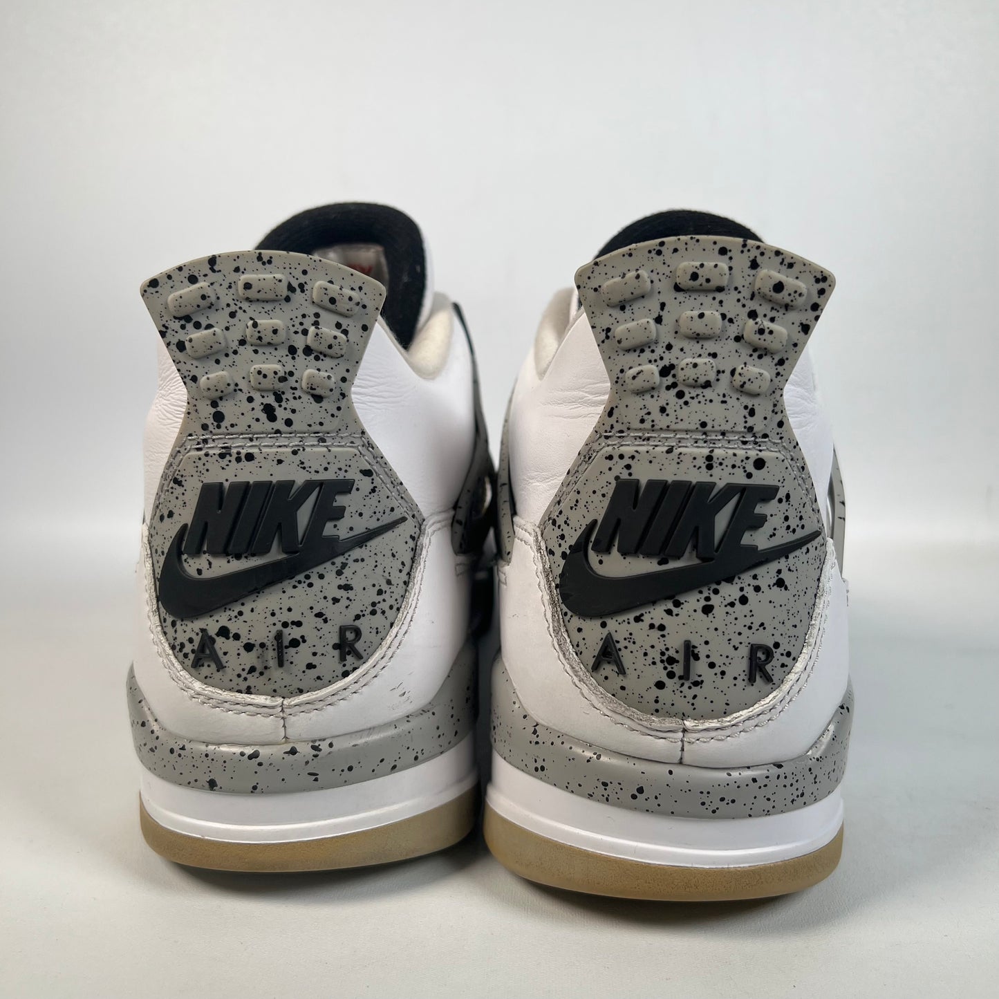 Jordan 4 White Cement (2016) Size 10.5 USED s22445