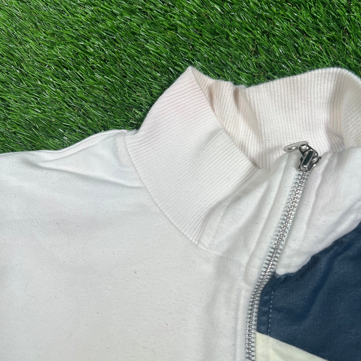Y2K Nike Big Spellout Logo White Zip Up Size XL USED v17908