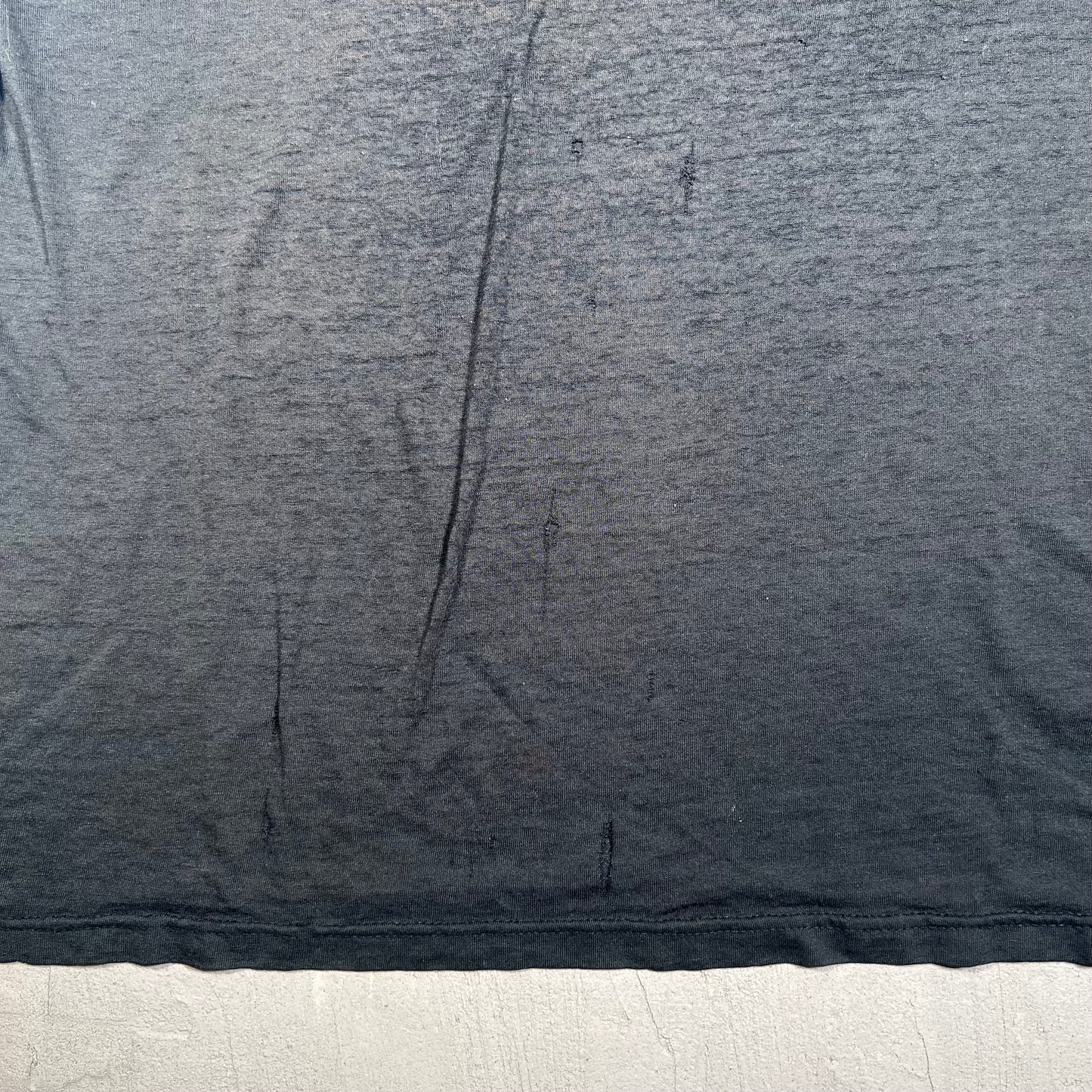 1990s Fruit of the Lom Black Pocket Tee Size Large USED v19174