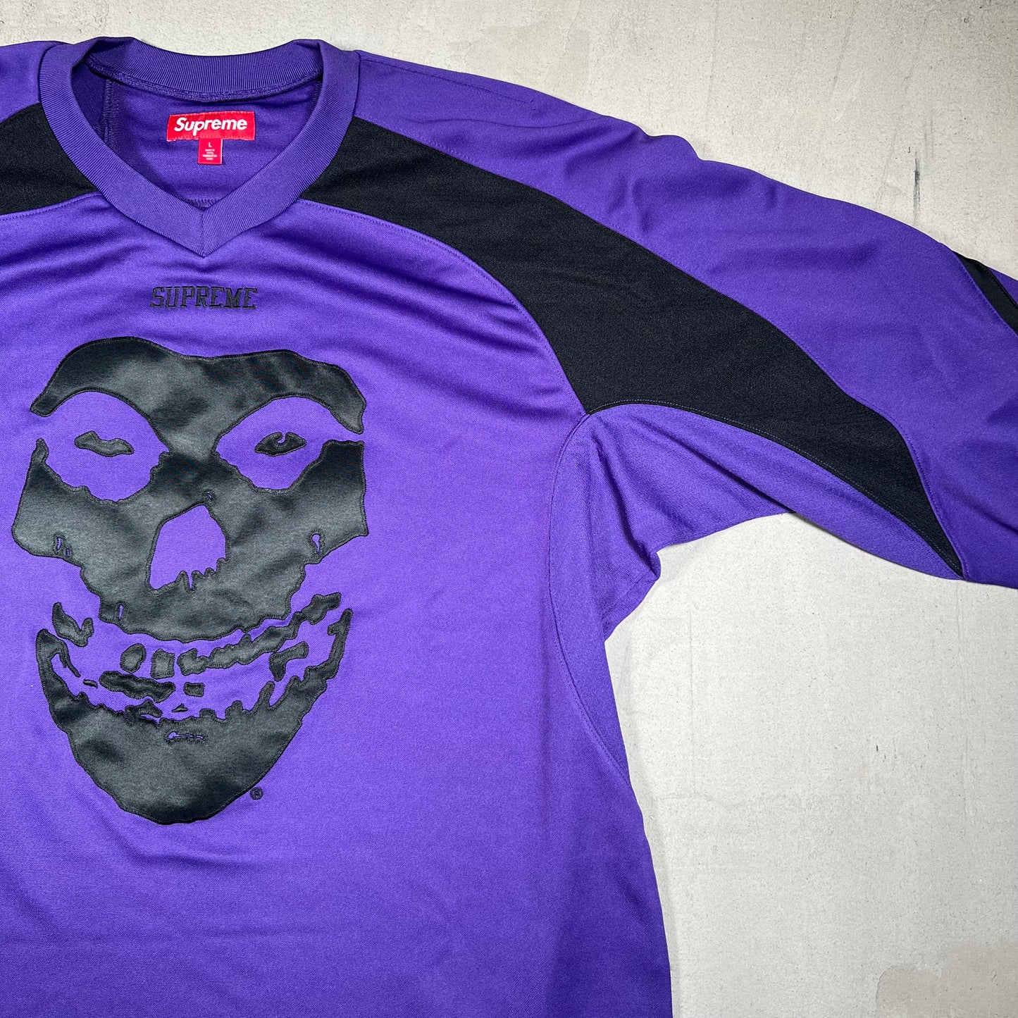 Supreme Misfits Purple Hockey Jersey Size Large NEW x17423