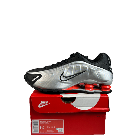 Nike Shox R4 Metallic Silver Black Picante Red (2025) Size 5.5Y USED s22880