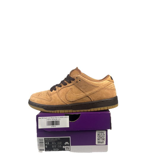 Nike SB Dunk Low Wheat Size 4.5 NEW s16013