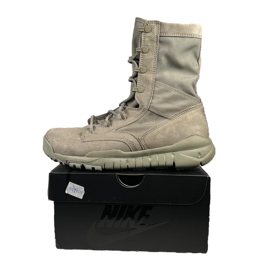 Nike SFB Military Sage Suede Leather Boot (2012) Size 8 USED s19909