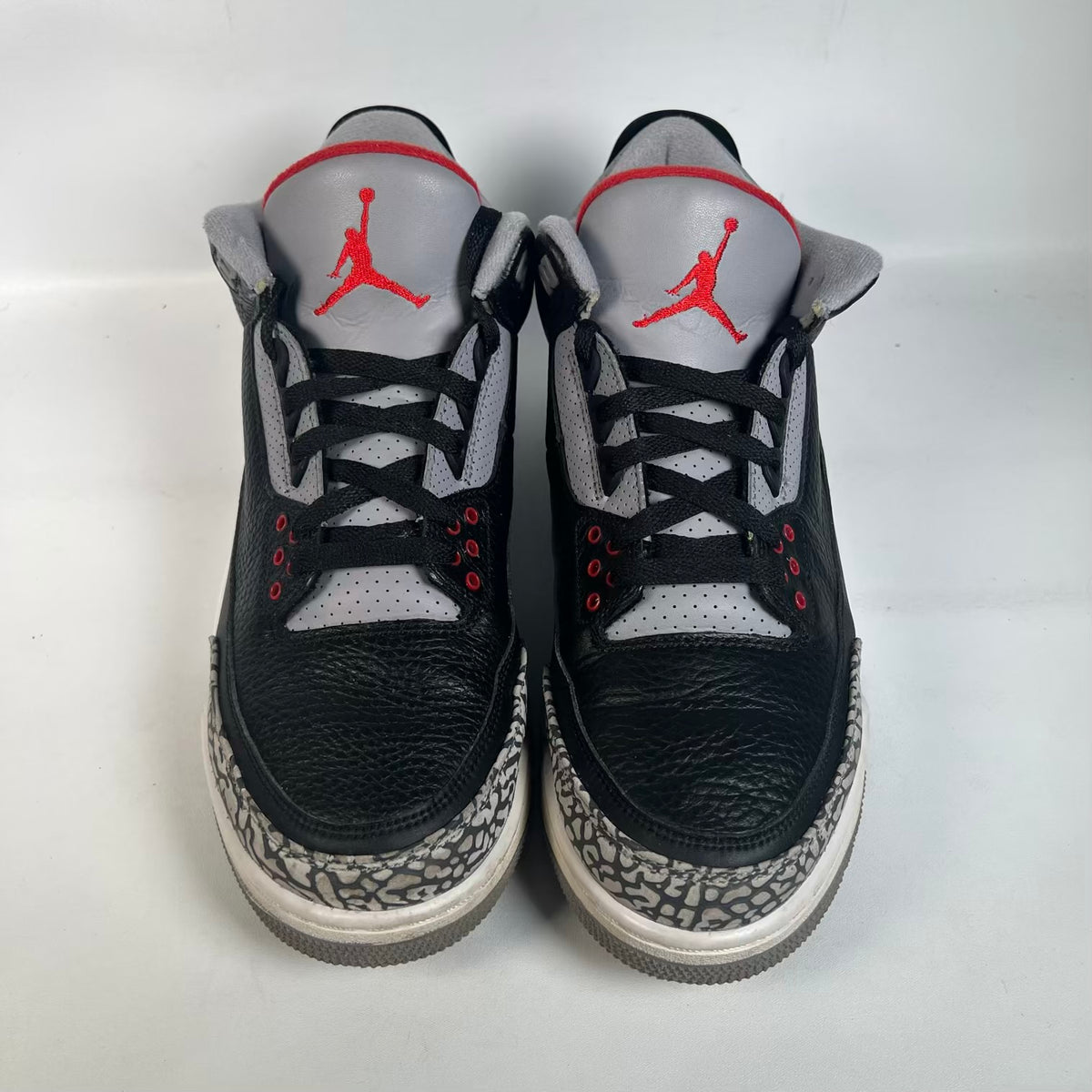 Jordan 3 Black Cement (2018) Size 11 USED s23331