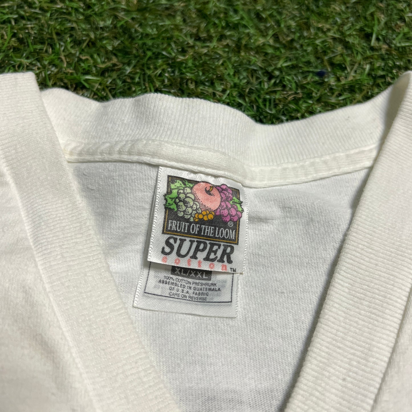 Y2K Def Jam Music Group V-Neck White Longsleeve Size XL USED v16073