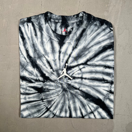 Jordan Grey/Black Burst Tie Dye Tee Size Small USED v19340