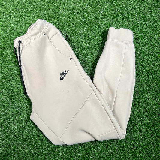 Nike Tech Tan Sweatpants Size Small USED v18100
